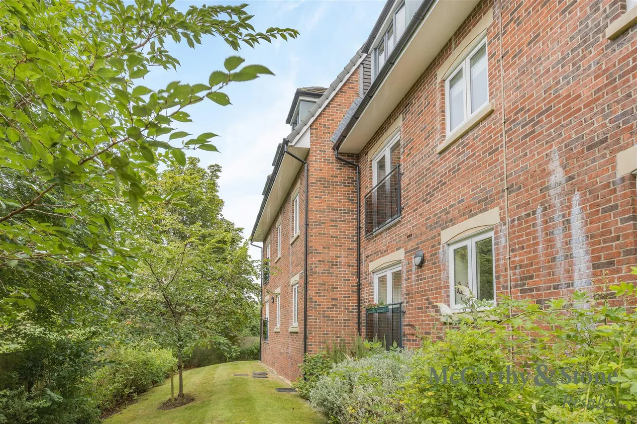 Norden Road, Rochdale, OL11, photo 13