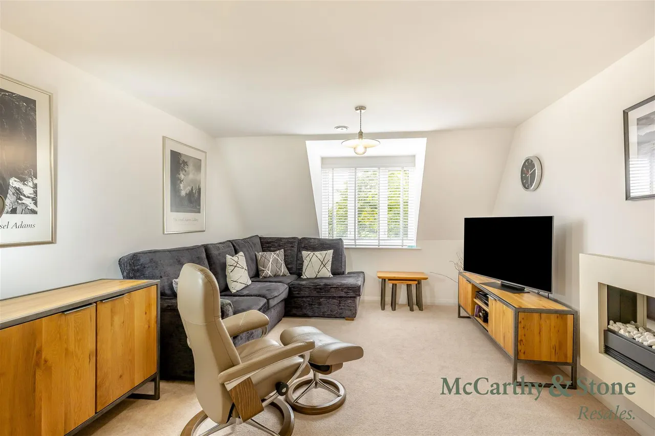 Norden Road, Rochdale, OL11, photo 2