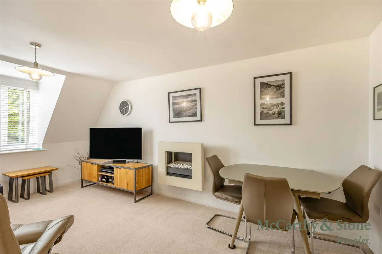 Norden Road, Rochdale, OL11, photo 3