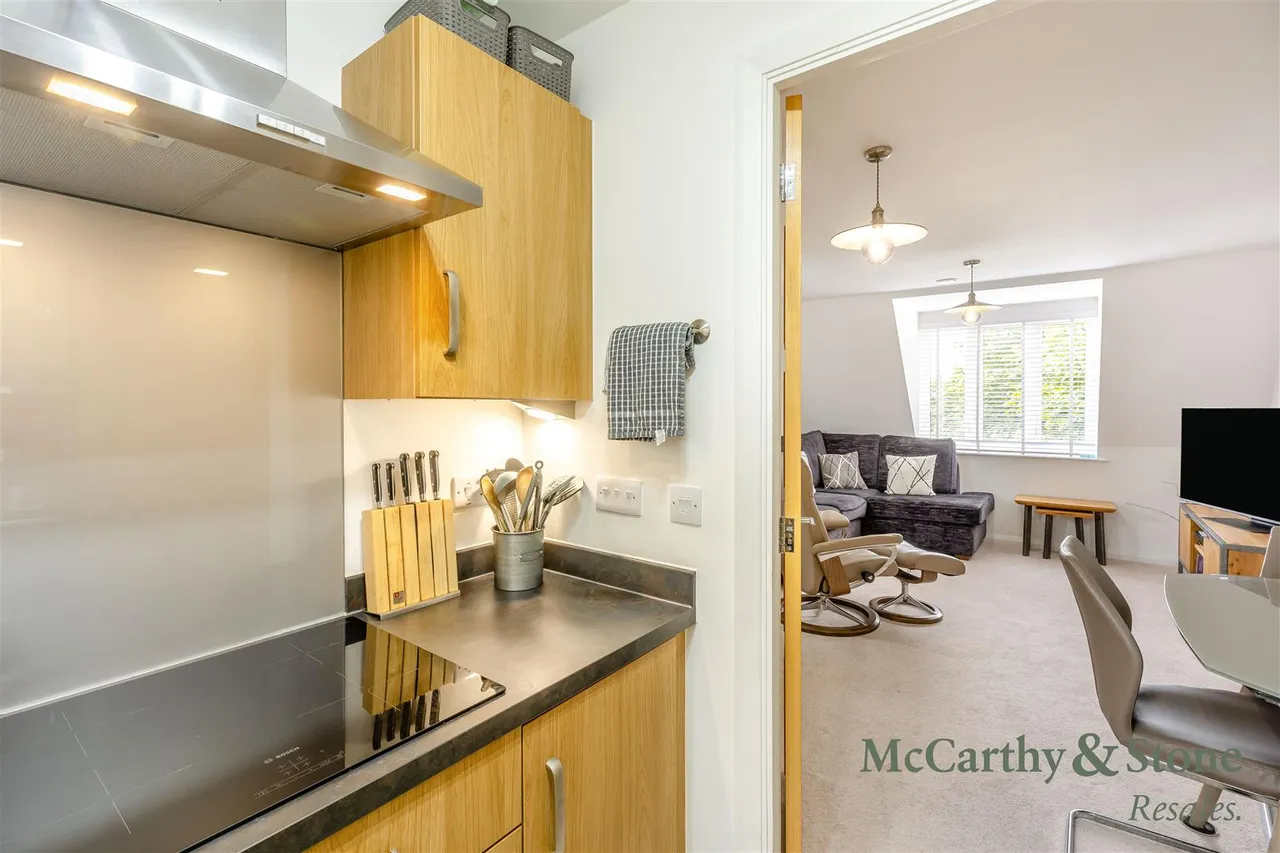 Norden Road, Rochdale, OL11, photo 5