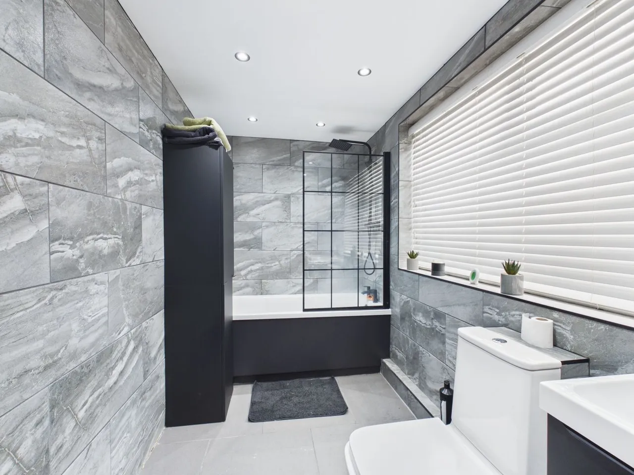 Hazel Street, Audenshaw, M34, photo 9