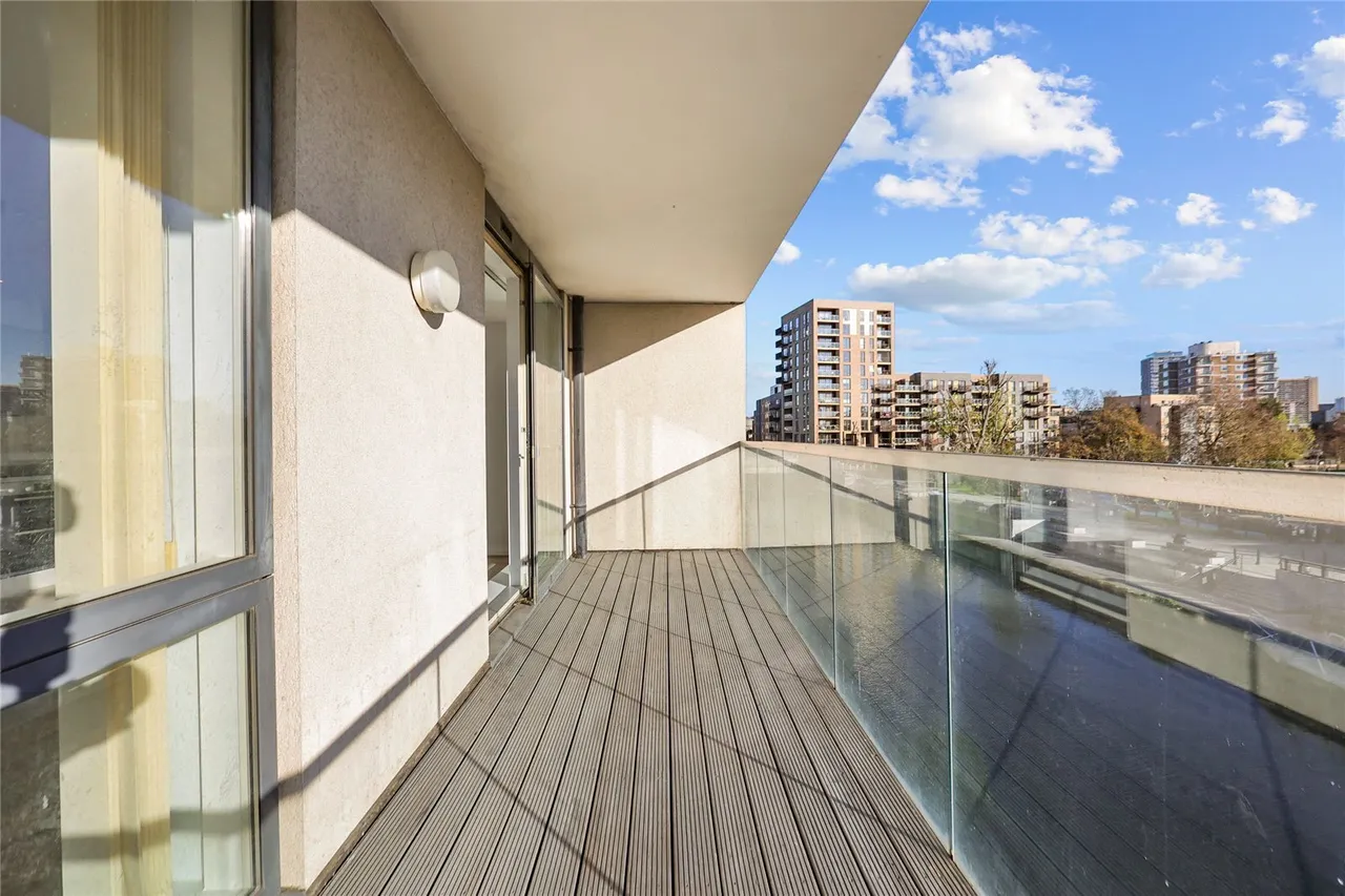 Ursula Gould Way, London, E14, photo 10