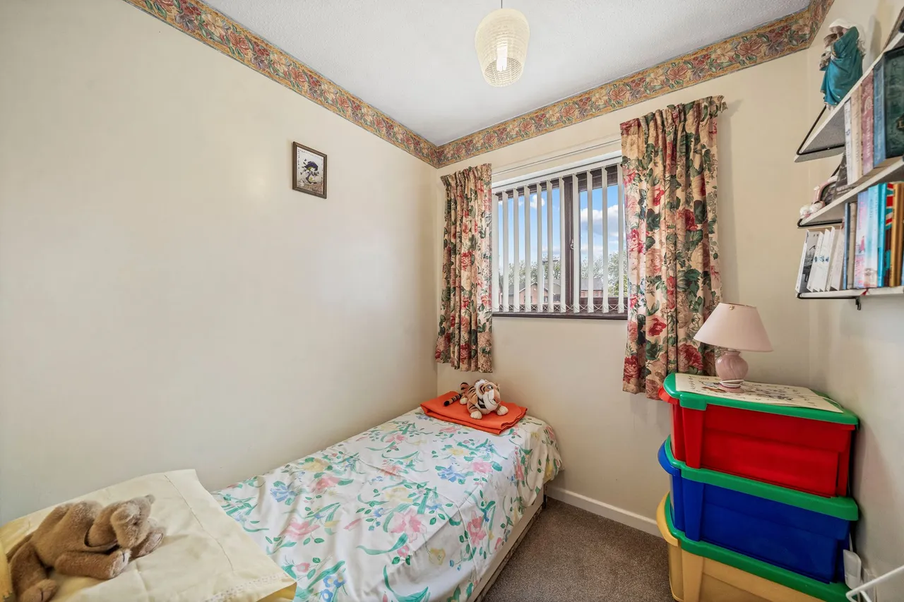 Holdenbrook Close, Leigh, Leigh, WN7 2HL, photo 17