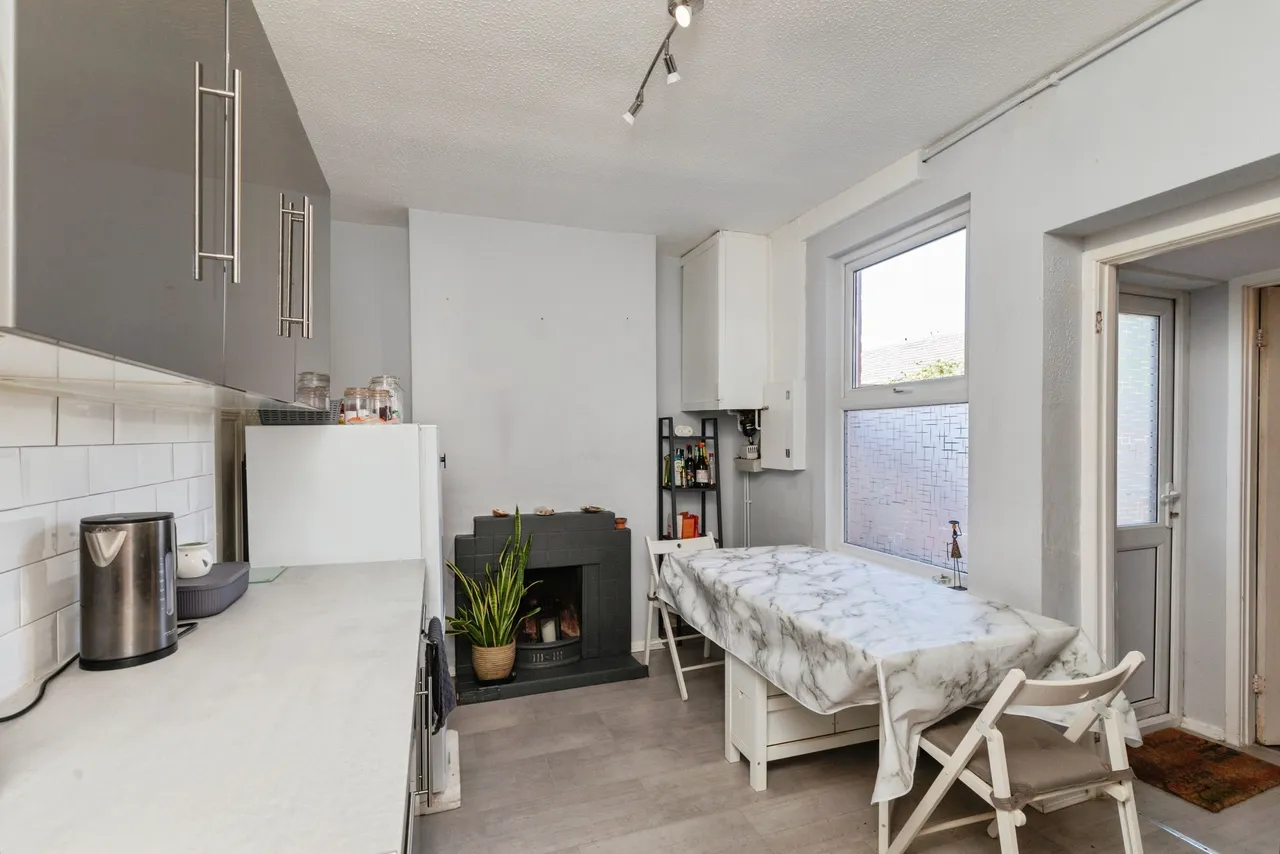 Bradley Crescent, Bristol, BS11, photo 7