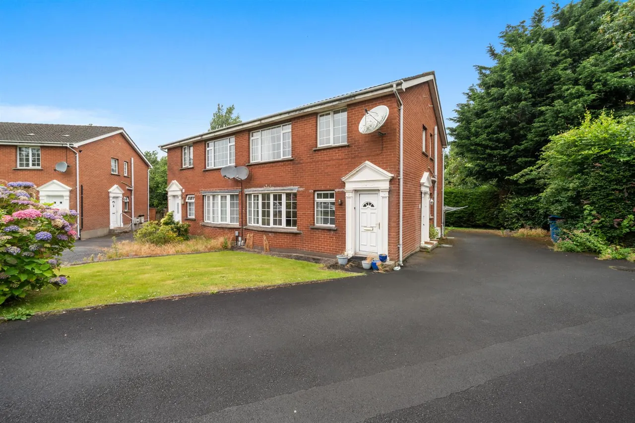 Strathearn Court, Holywood, BT18, photo 17