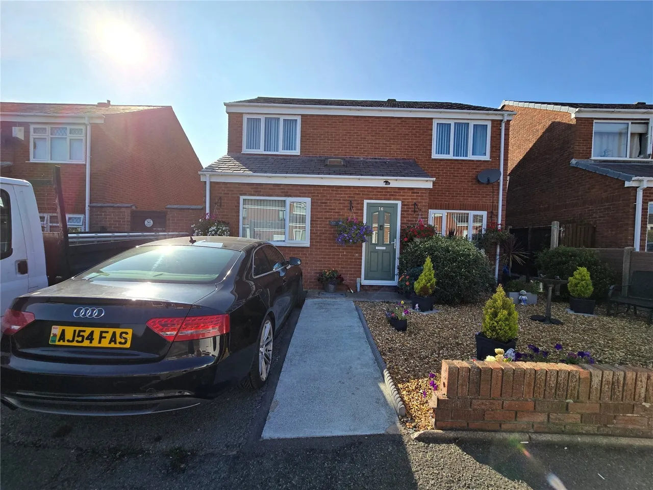 3 bed house for sale, Glan Seiont, LL55