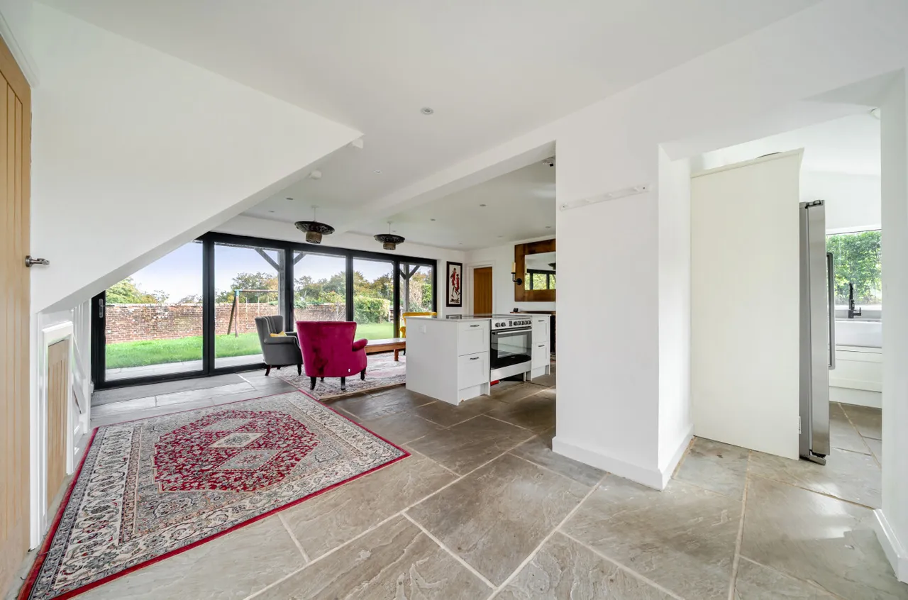 Ditcham, Petersfield, GU31, photo 3