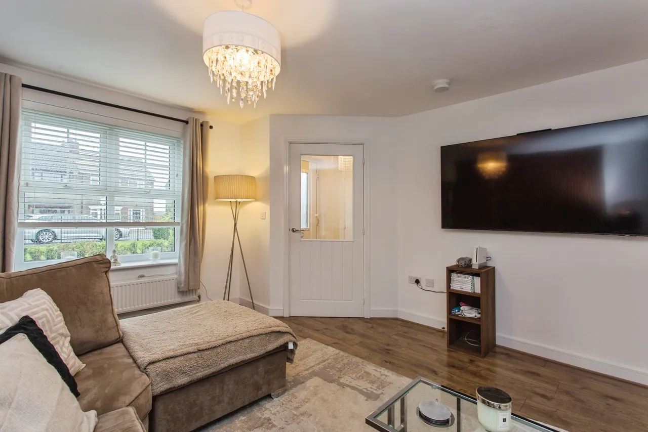 Bakersfield, Aspull, WN2, photo 6