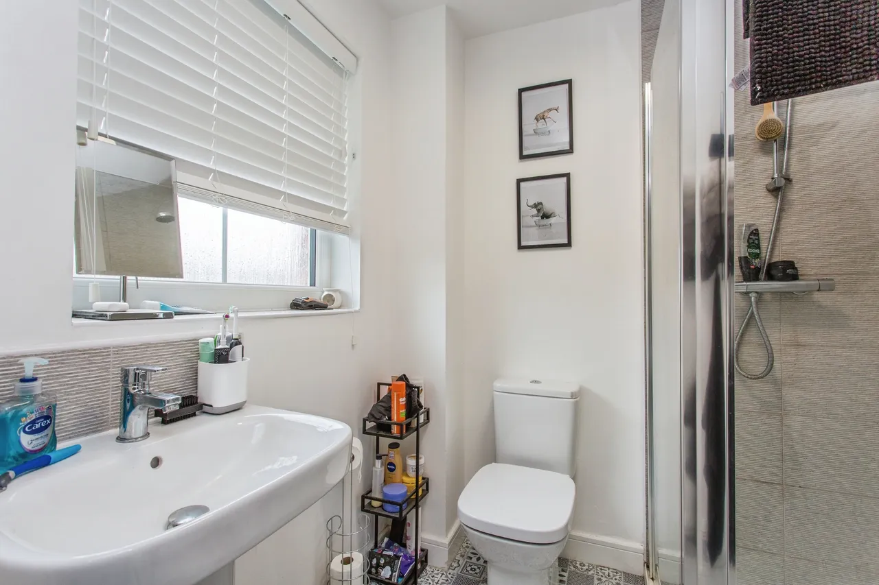 Bakersfield, Aspull, WN2, photo 10