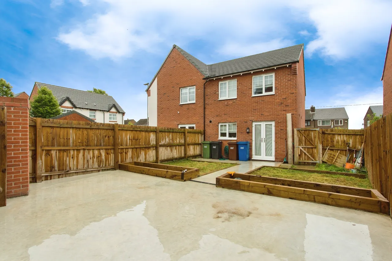 Bakersfield, Aspull, WN2, photo 15