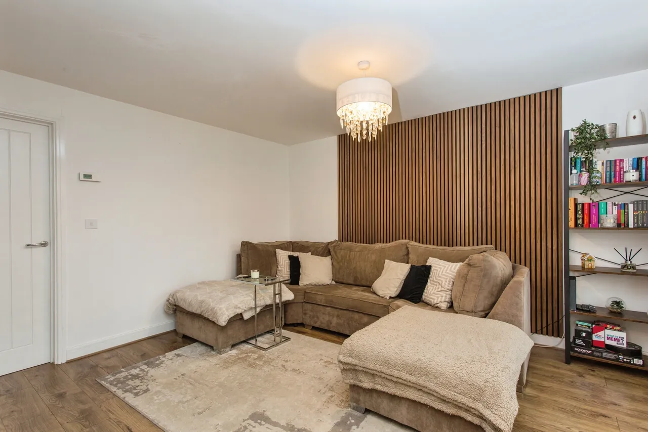 Bakersfield, Aspull, WN2, photo 5