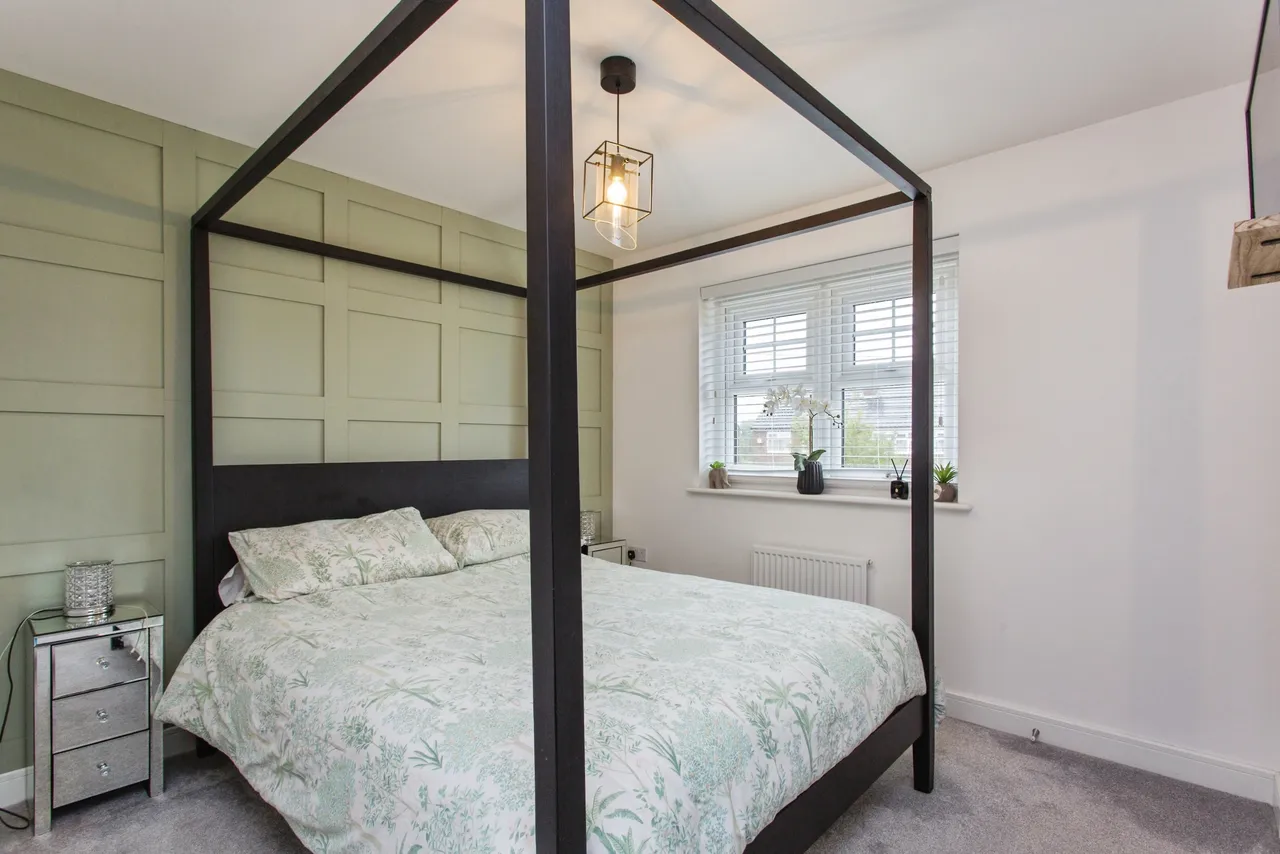 Bakersfield, Aspull, WN2, photo 8