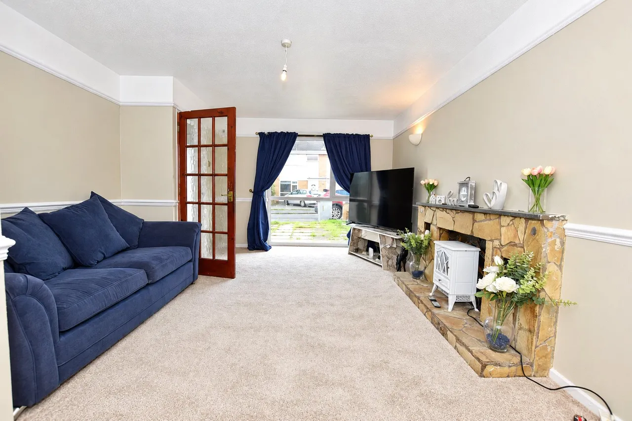 Rake Hey Close, Moreton, CH46, photo 4