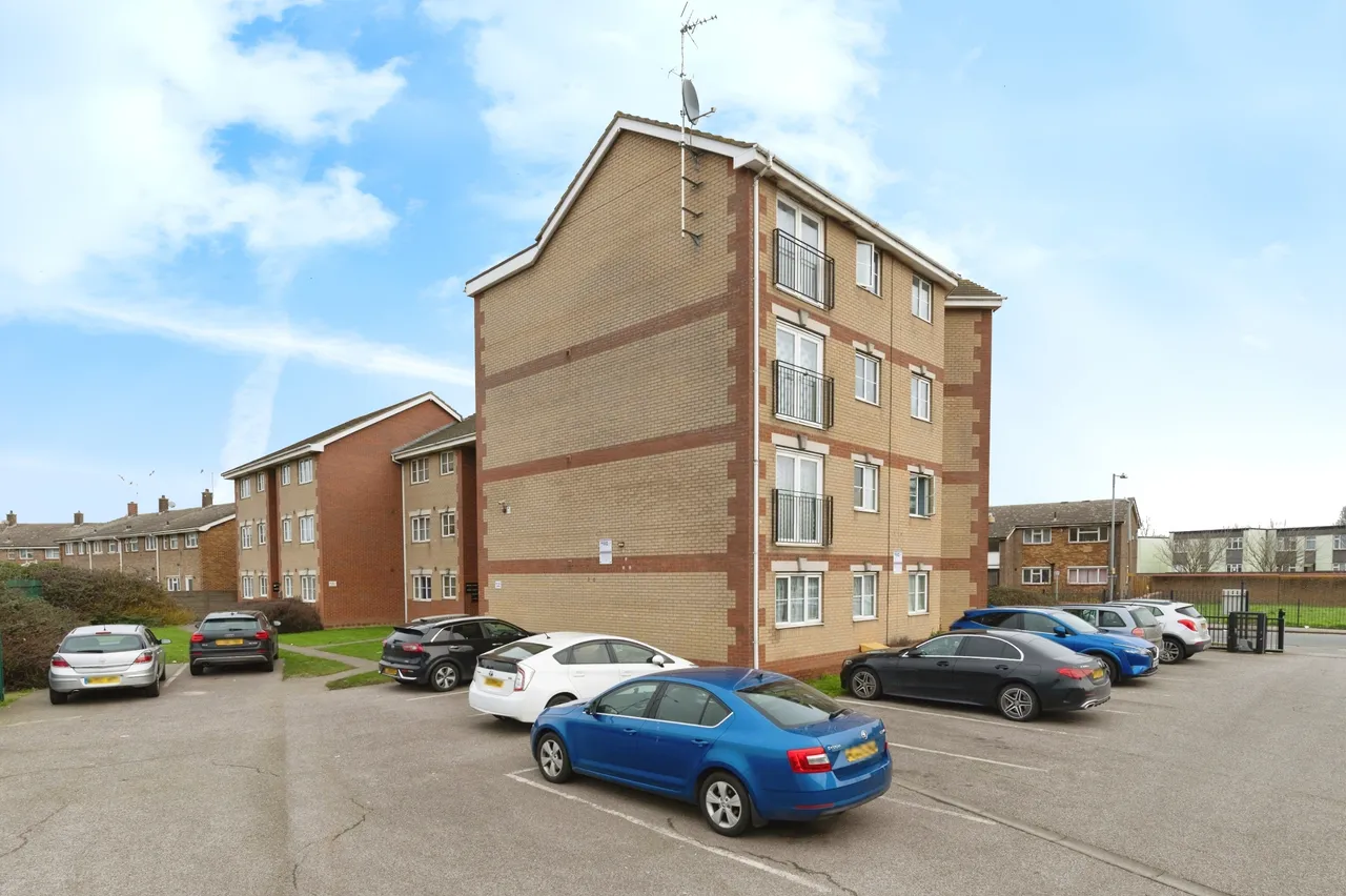 Dunlop Road, Tilbury, RM18, photo 12