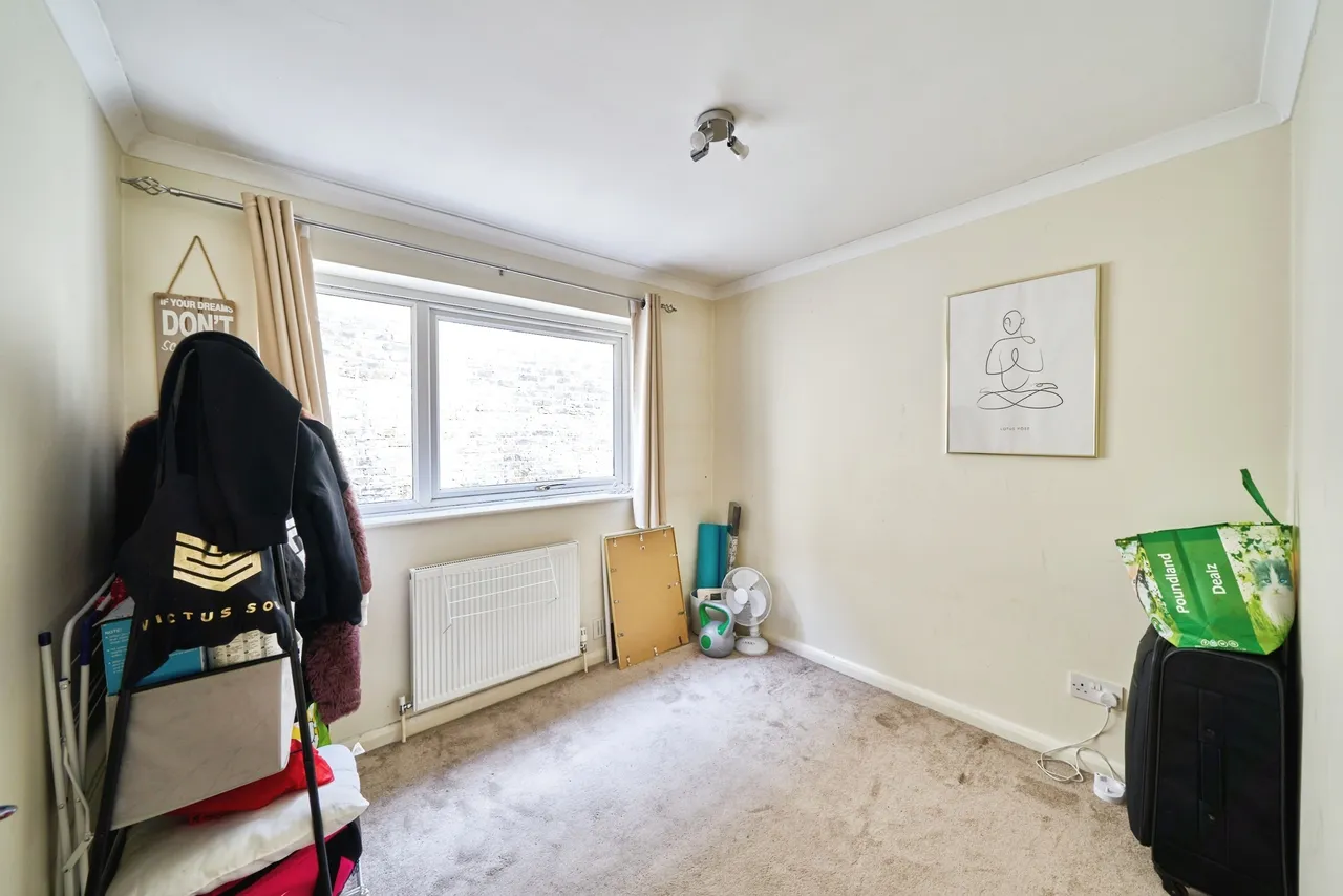 Howards Road, London, E13, photo 12