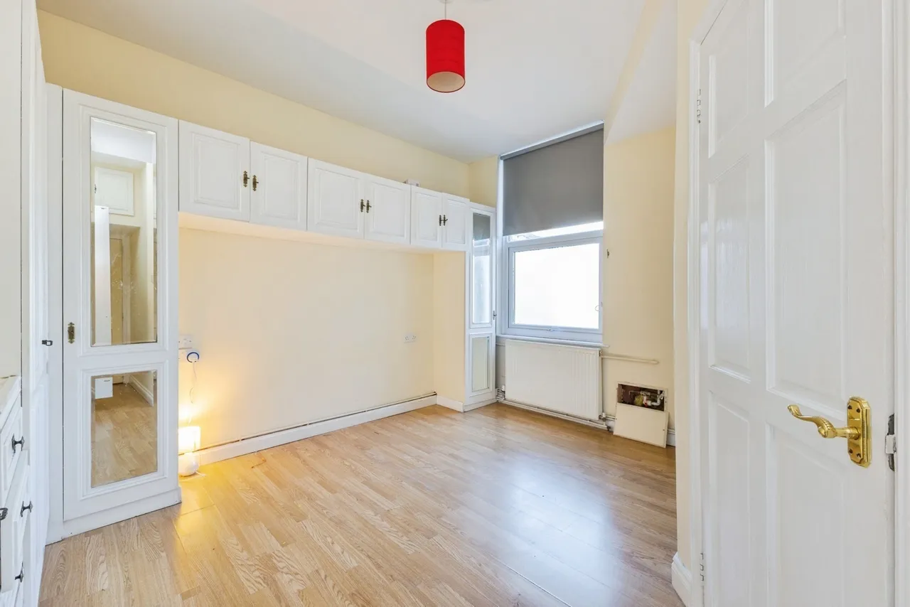 Winner Street, Paignton, TQ3, photo 10