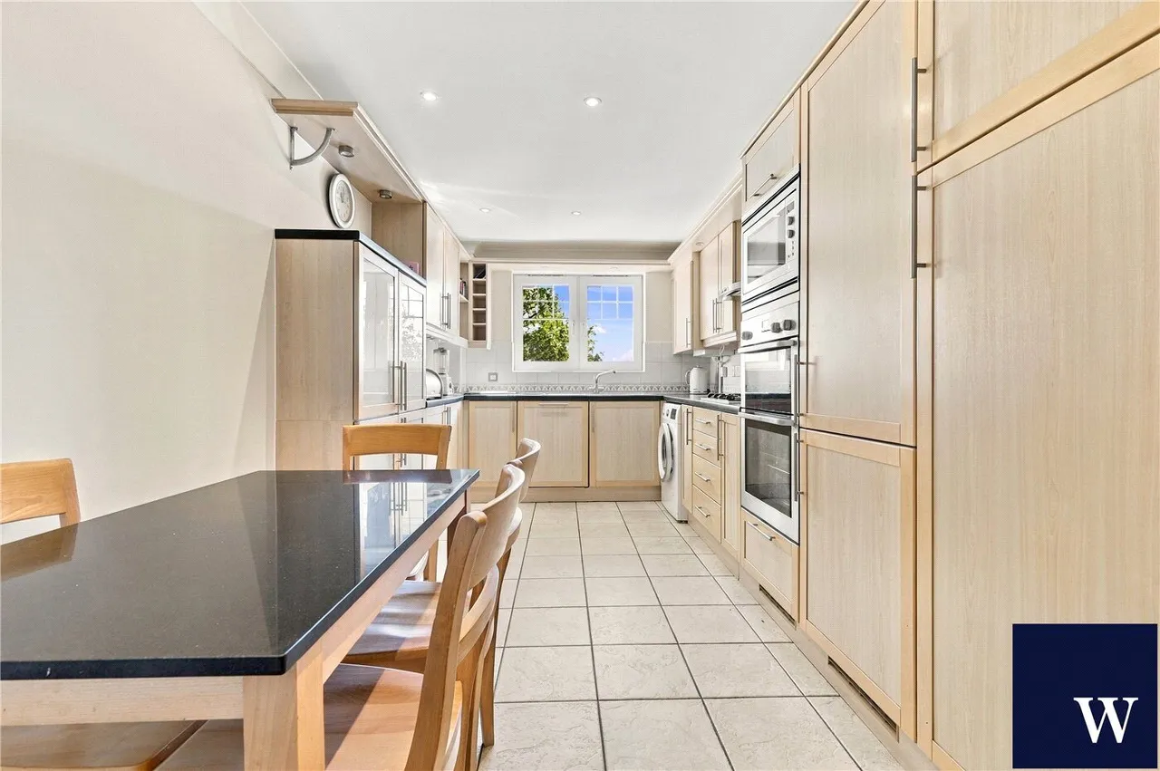 Hendon Lane, Finchley, N3, photo 5