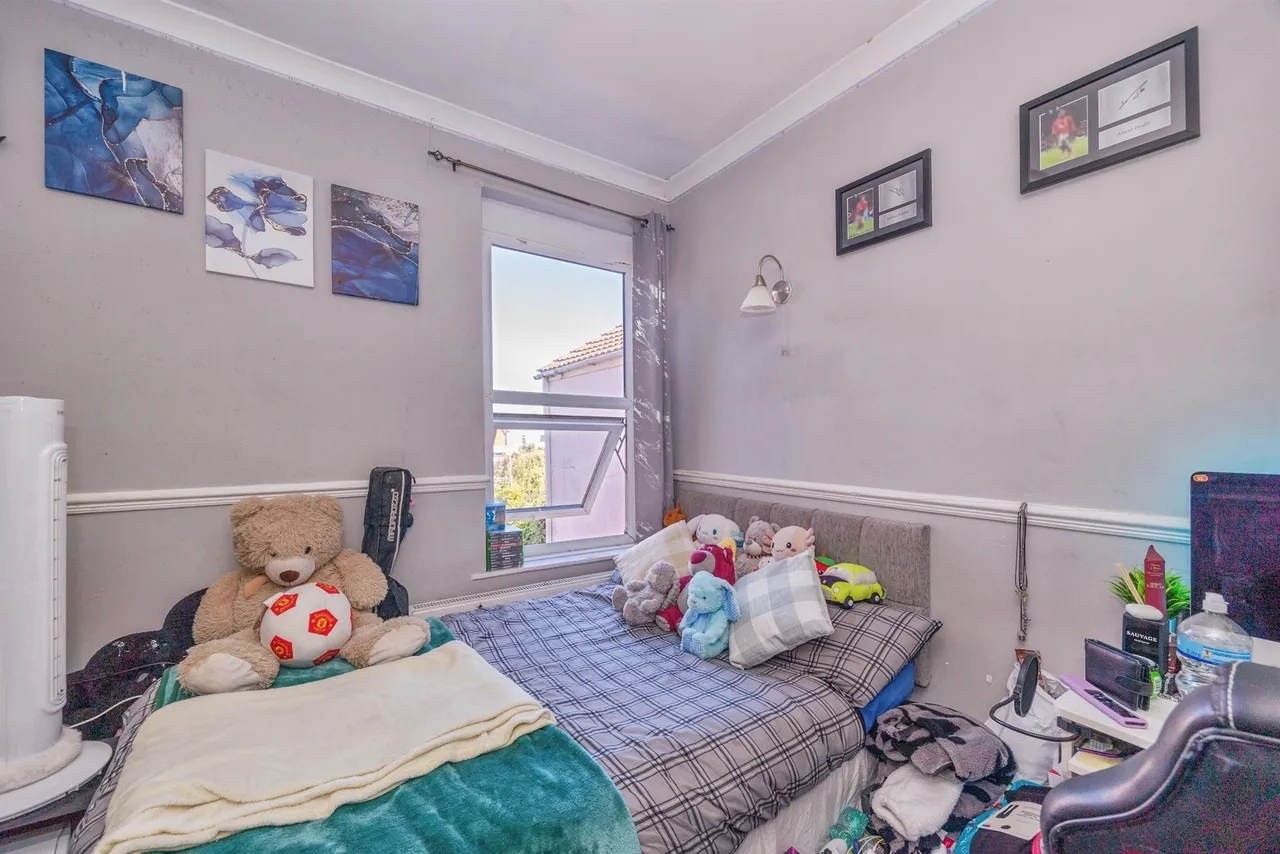 Hampshire Street, Portsmouth, PO1, photo 12