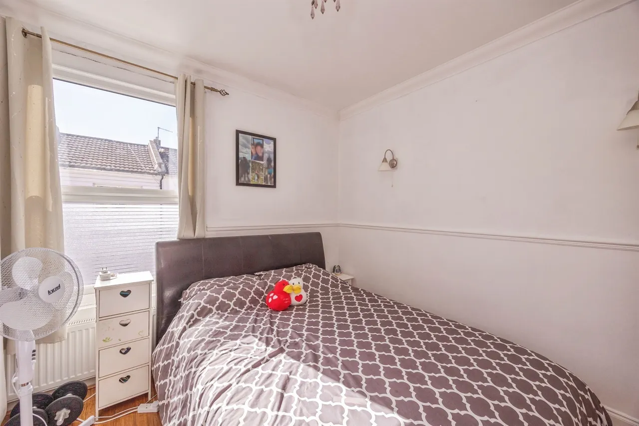 Hampshire Street, Portsmouth, PO1, photo 10