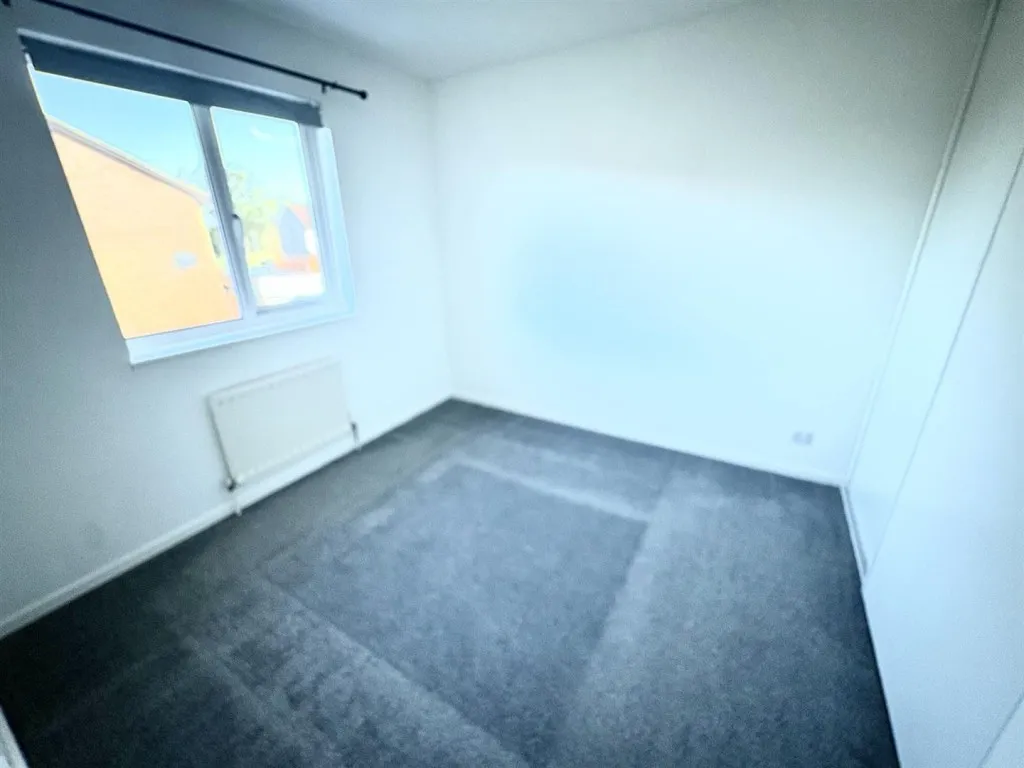 Tamworth Drive, Shaw, photo 10