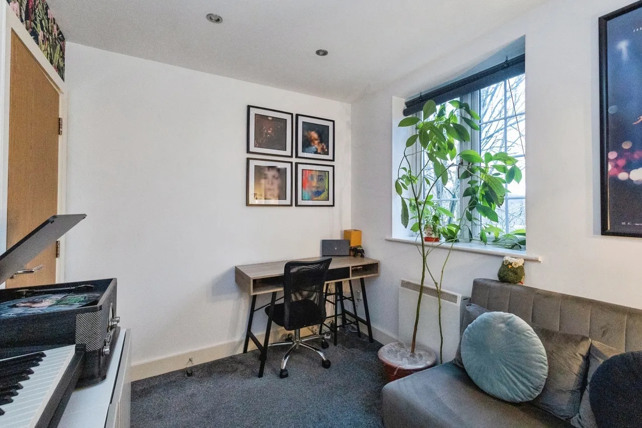 Canal View, Knowl Street, Stalybridge, Greater Manchester, SK15, photo 2