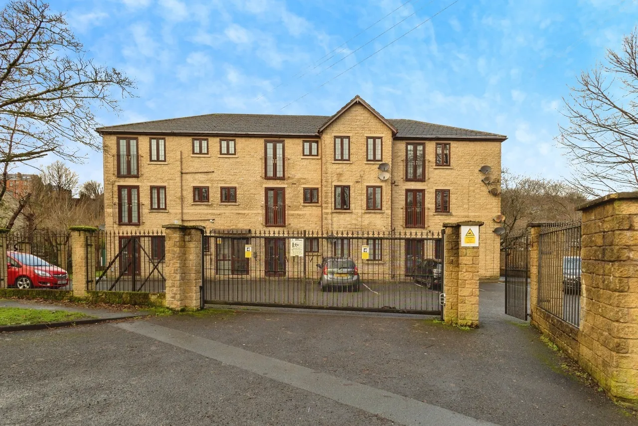 Canal View, Knowl Street, Stalybridge, Greater Manchester, SK15, photo 18