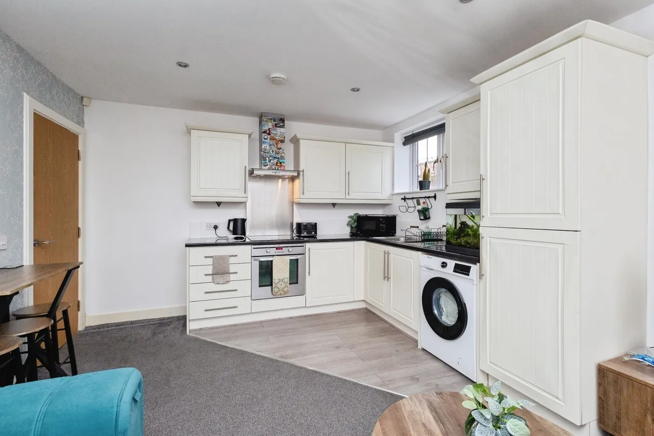 Canal View, Knowl Street, Stalybridge, Greater Manchester, SK15, photo 10