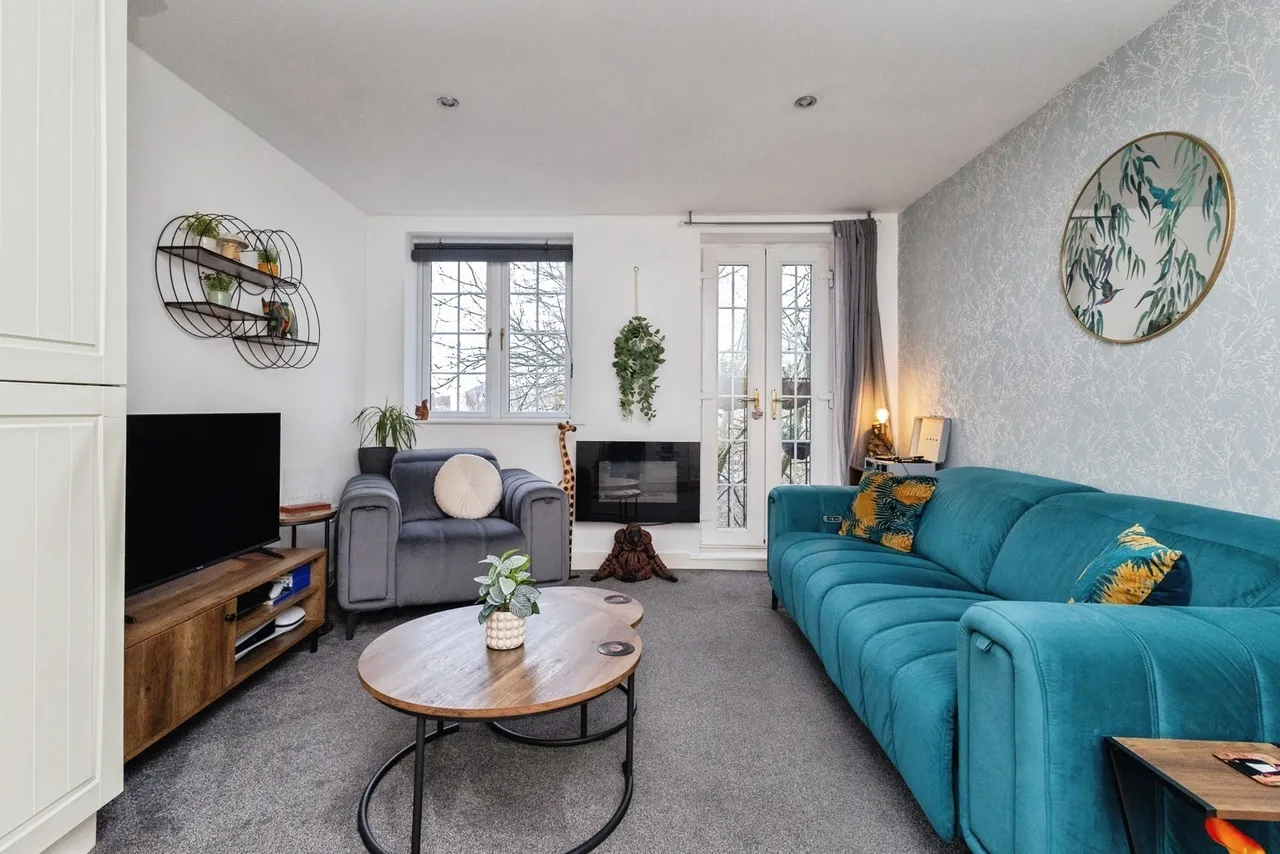 Canal View, Knowl Street, Stalybridge, Greater Manchester, SK15, photo 12