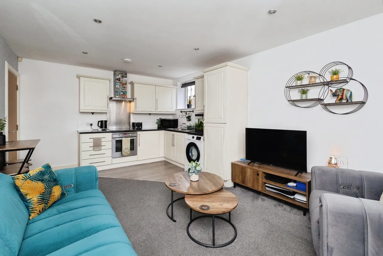 Canal View, Knowl Street, Stalybridge, Greater Manchester, SK15, photo 9