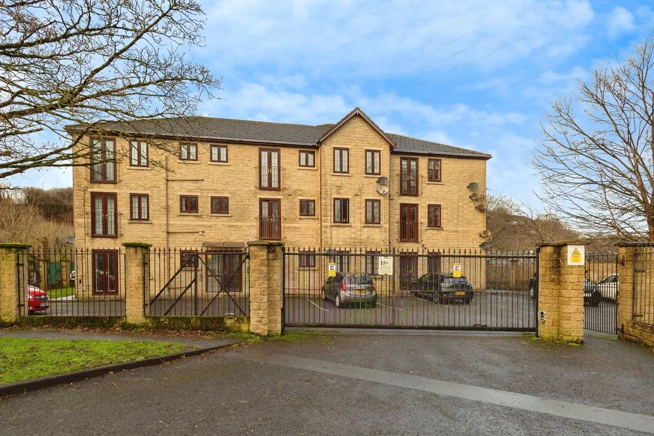 2 bed flat for sale — Canal View, Knowl Street, Stalybridge, Greater Manchester, SK15