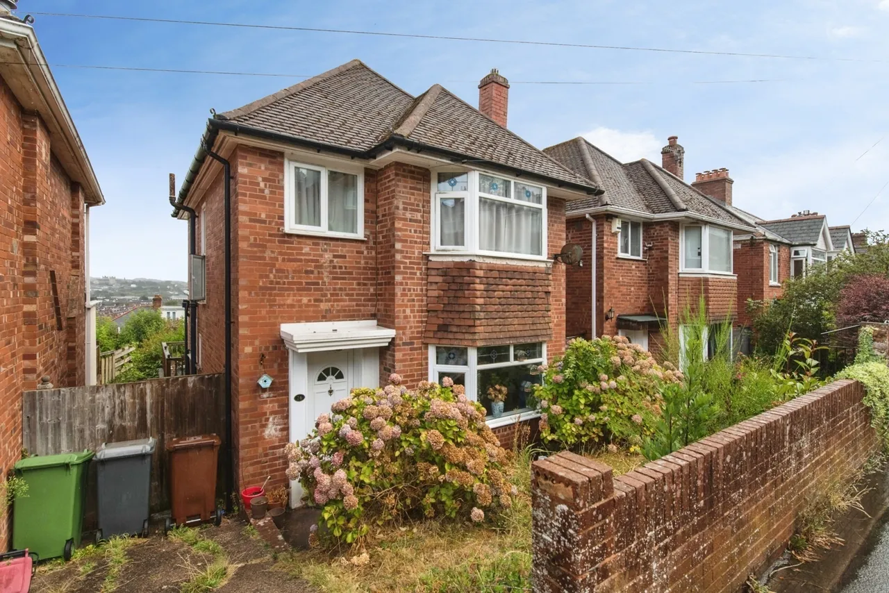 3 bed house for sale, Cowick Hill, Exeter, EX2