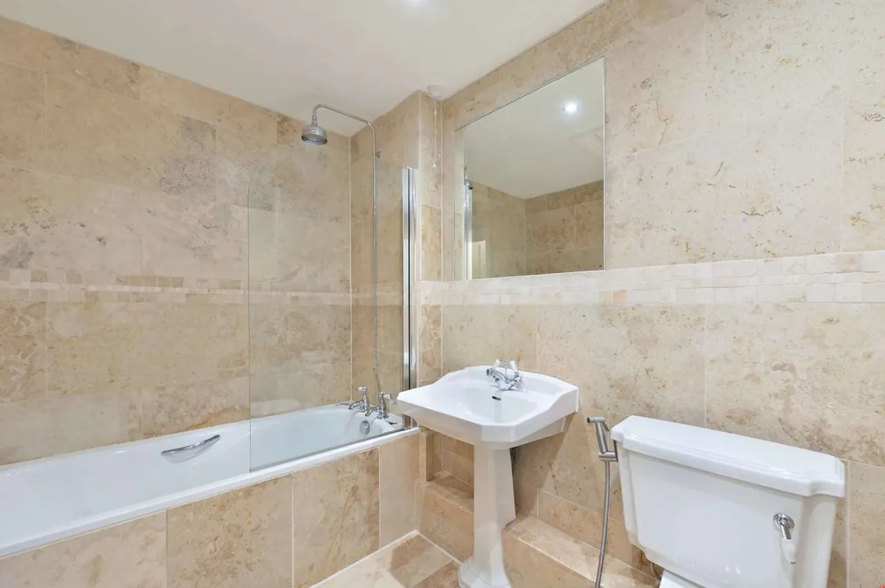 Wexham Place, Framewood Road, Wexham, Slough, SL2 4QX, photo 8