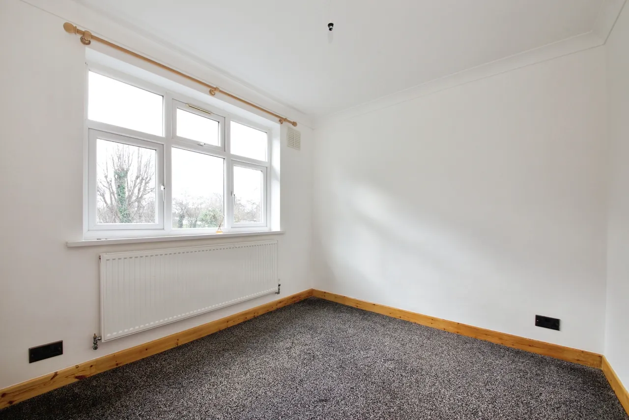 Woodlands Road, London, N9, photo 12
