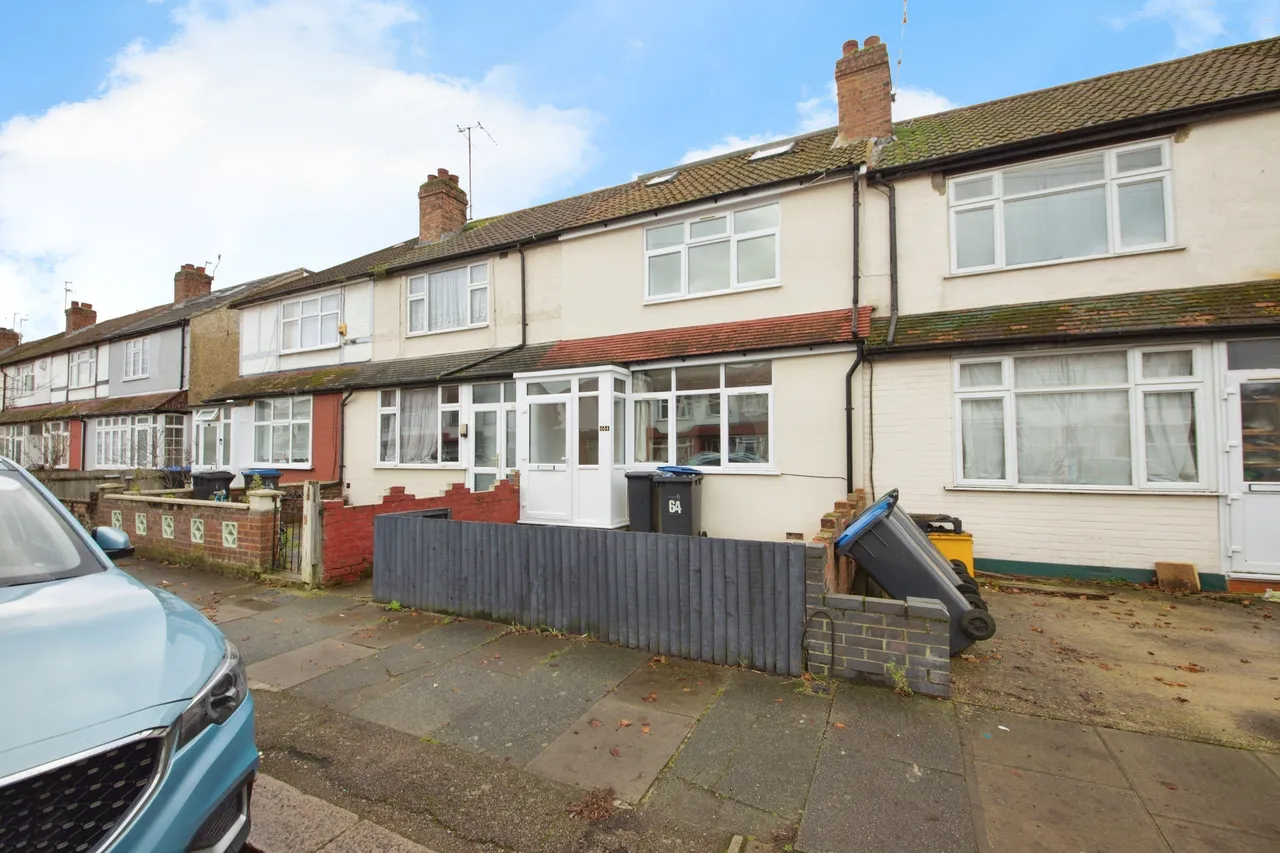 Woodlands Road, London, N9, photo 3