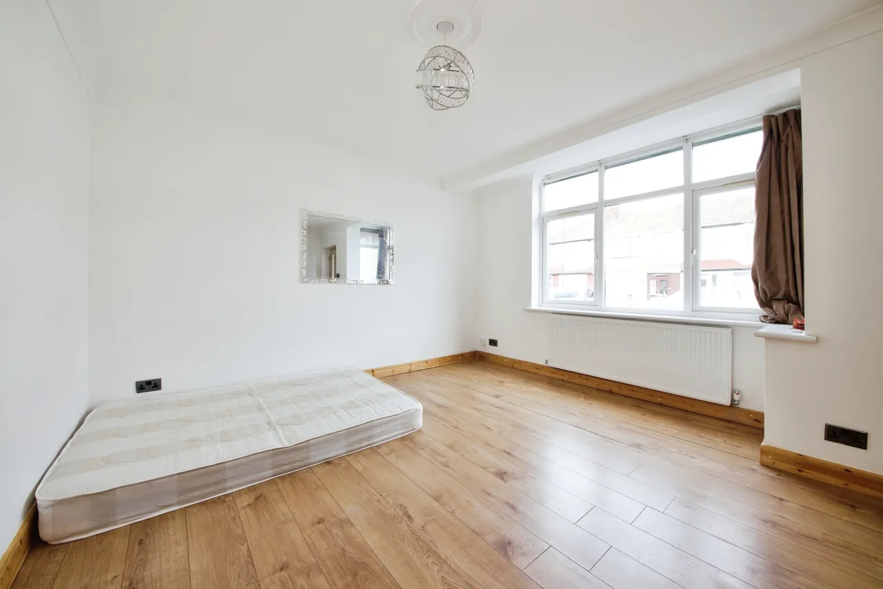 Woodlands Road, London, N9, photo 5