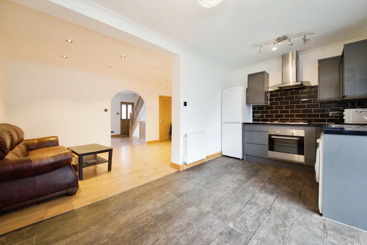 Woodlands Road, London, N9, photo 4