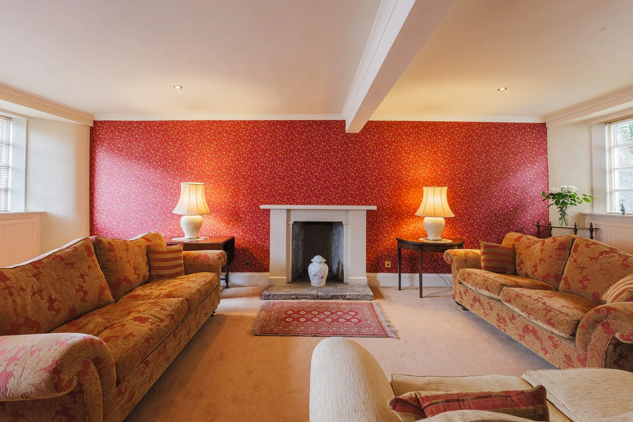 1 Low Barholm, Kilbarchan, photo 4