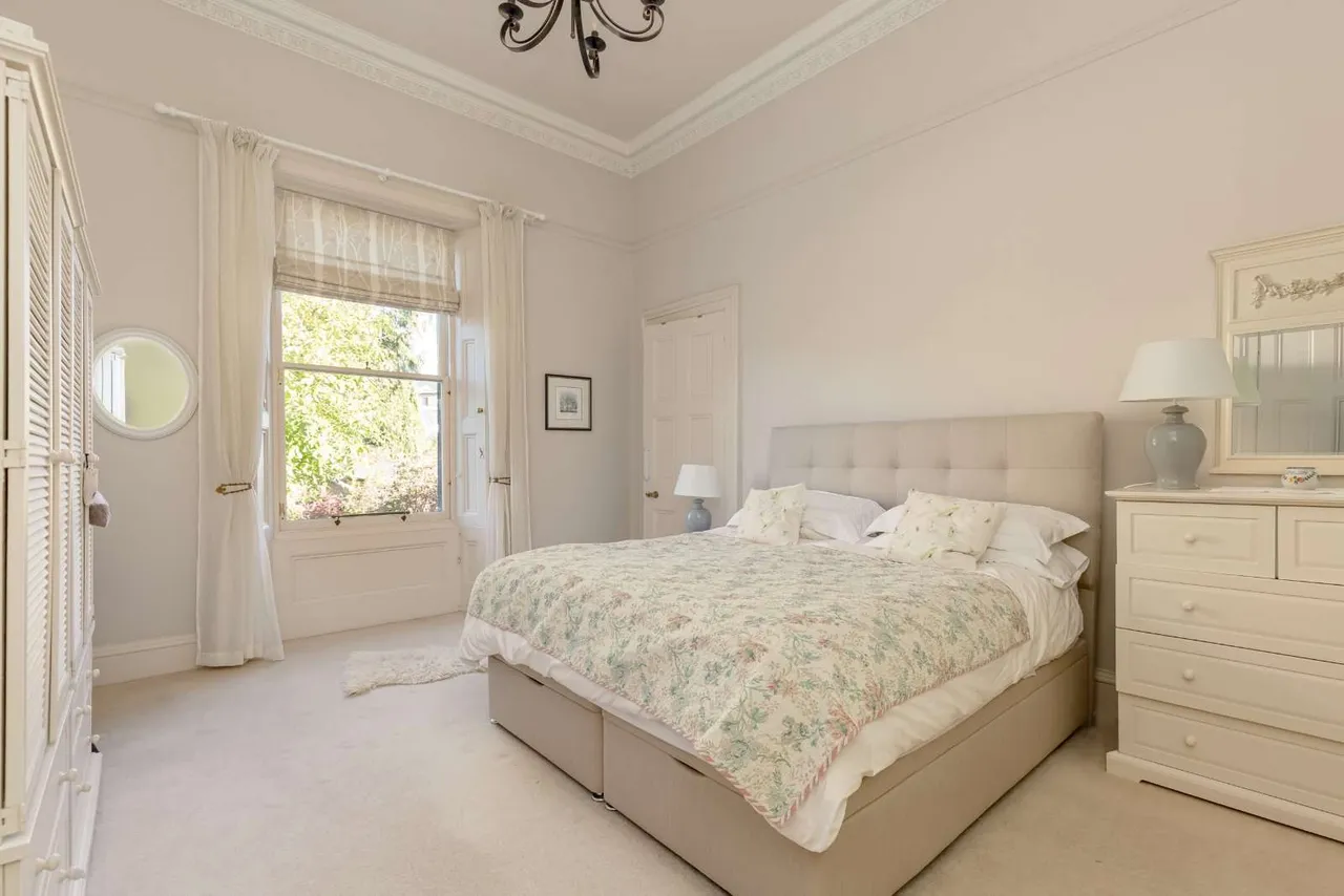 Corstorphine Road, Murrayfield, EH12, photo 11