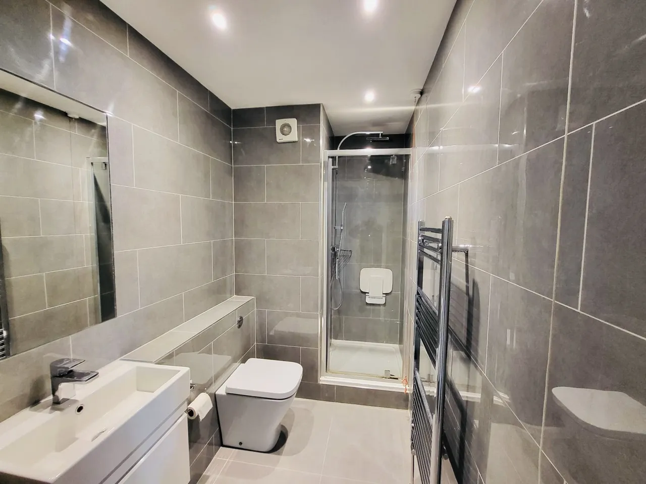 Edgware Way, HA8, photo 8