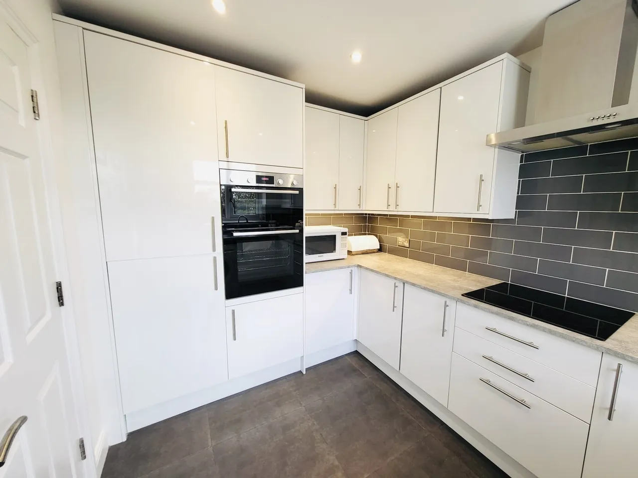 Edgware Way, HA8, photo 7