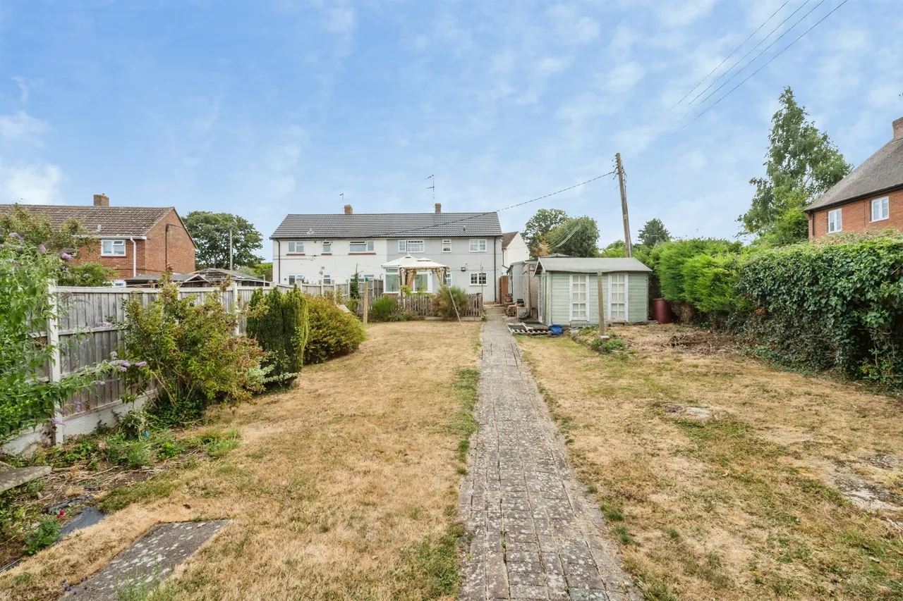 Bettys Close, Newton Longville, MK17, photo 24