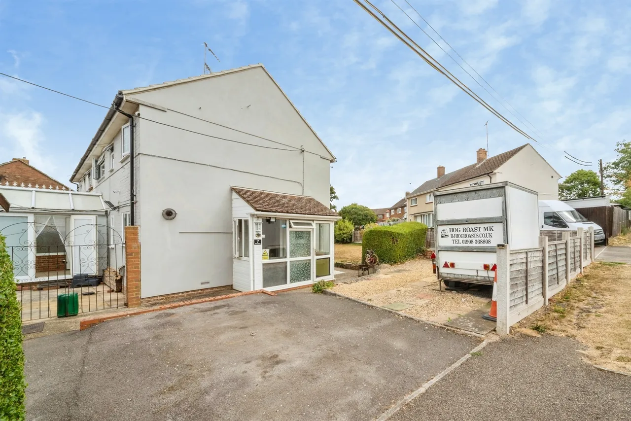 Bettys Close, Newton Longville, MK17, photo 13
