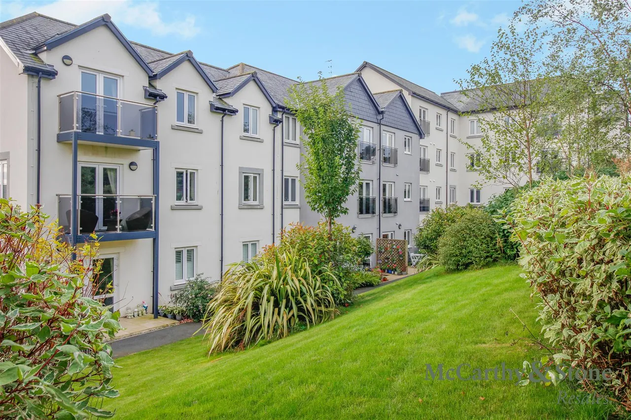 Bangor Road, Benllech, LL74, photo 19