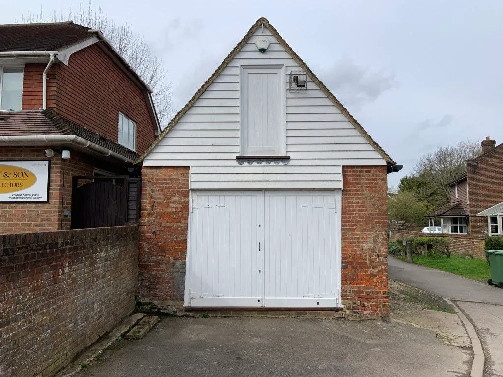 Bank Street, Cranbrook, TN17, photo 4