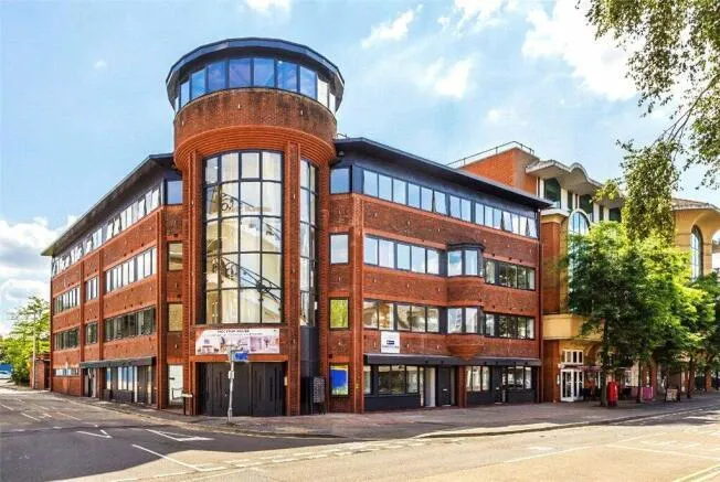 1 bed flat to rent, Goldsworth Road, Woking, GU21