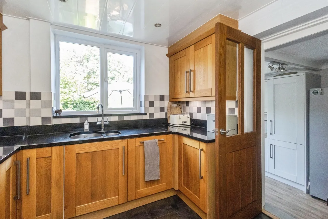 Kennedy Way, Denton, Manchester, Greater Manchester, M34, photo 9