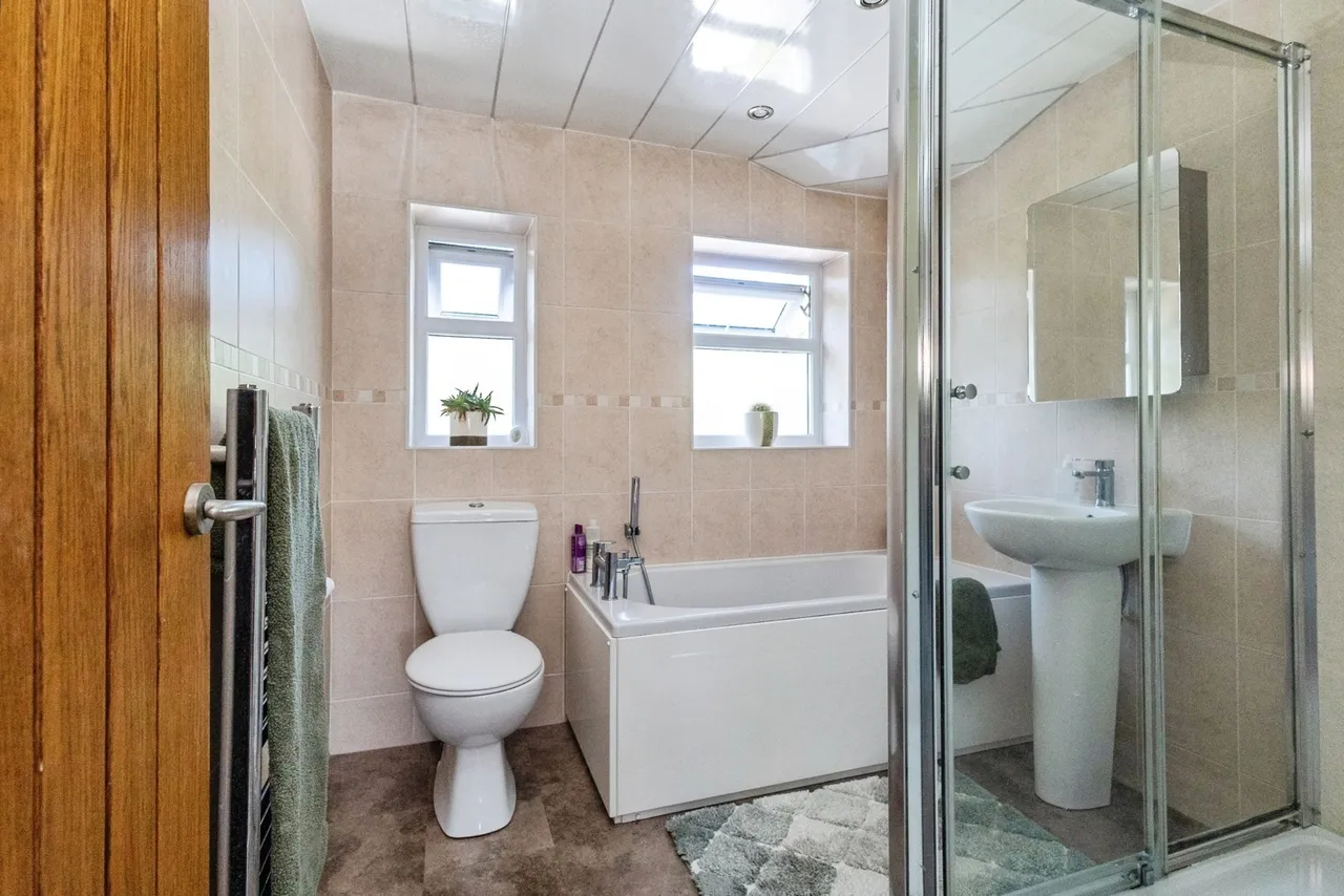 Kennedy Way, Denton, Manchester, Greater Manchester, M34, photo 21