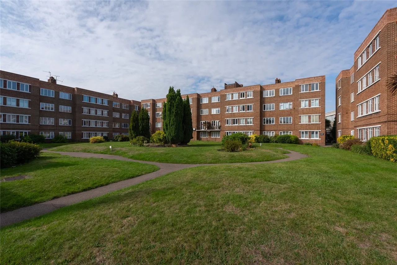 Coleman Court, Kimber Road, London, SW18, photo 4