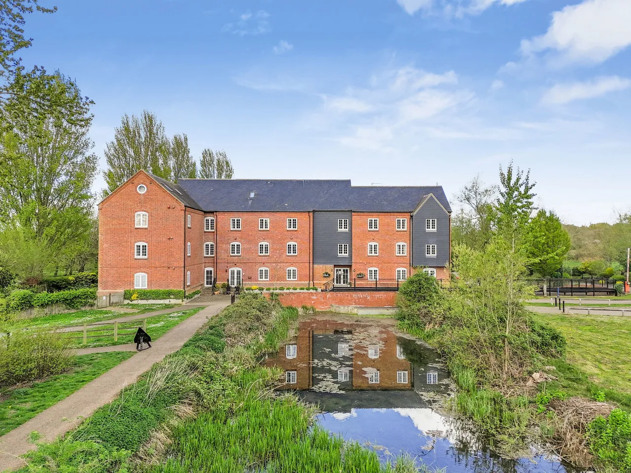Willow Lane, Stony Stratford, MK11, photo 2