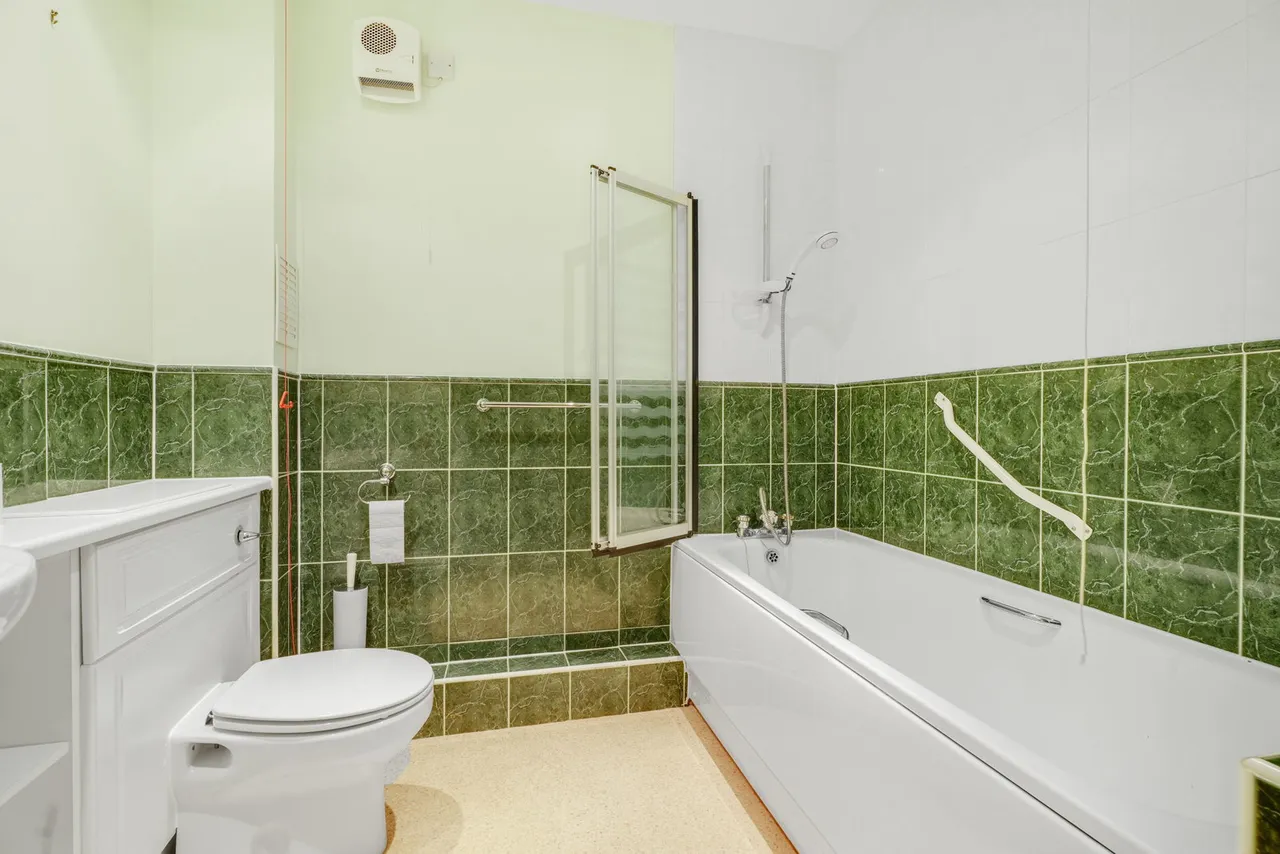 Willow Lane, Stony Stratford, MK11, photo 14